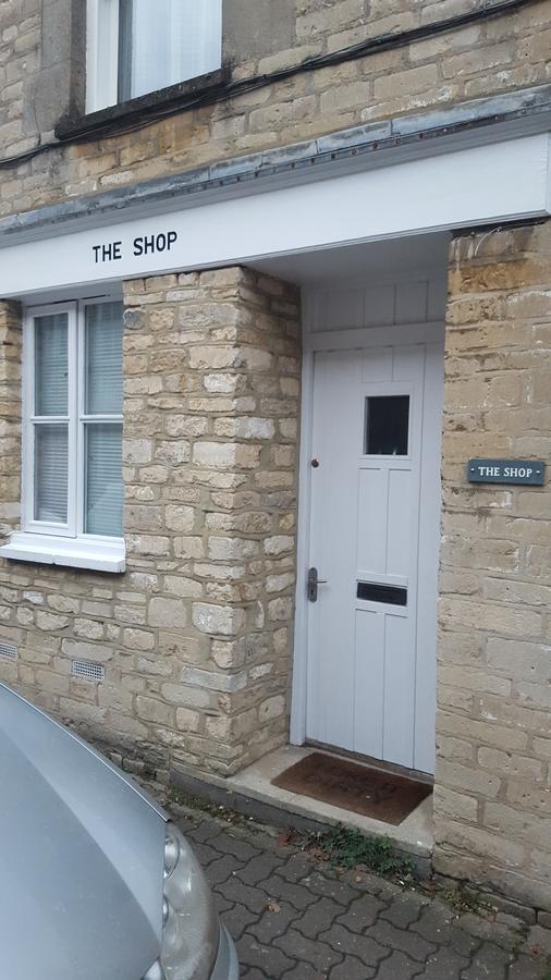 The Shop By Treetop Property 시런세스터 객실 사진